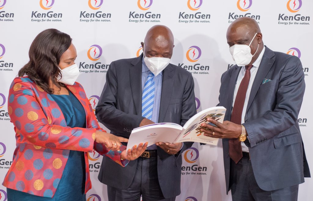 kENGEN board of directors discussing during a past board meeting