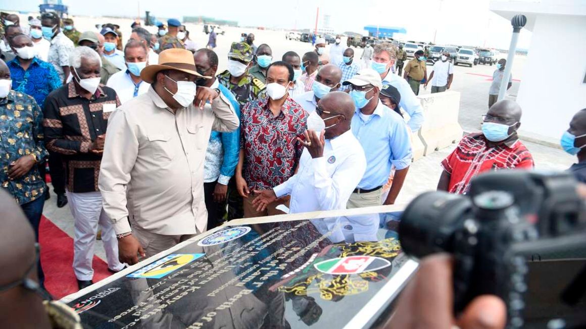 President uhuru during the lauch of the lamu port, it is one of the projects that have been affected by the budget cuts to the treasury