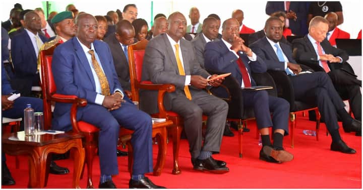 Unga price; President William Ruto and His Deputy Rigathi Gachagua during the bell ringing ceremony at the NSE TOADY. Th epresident promised to forgive tax sins that make private companies avoid being listed at the NSE.