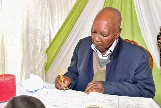 KENYA’S FIRST US AMBASSADOR BURUDI NABWERA DIES AT 99